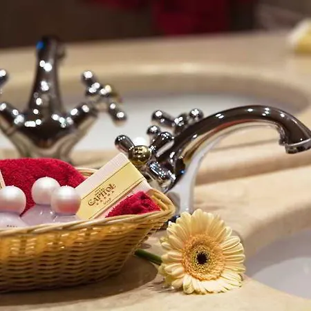 Szálloda Capitol 4*