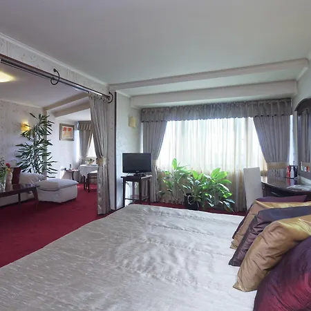 Hotel Capitol