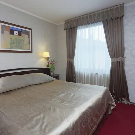 Capitol 4* Varna