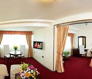 Capitol 4* Varna