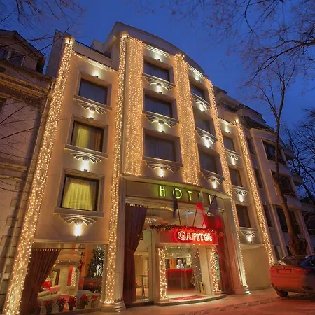 Capitol Отель 4*