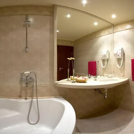 Hotel Capitol Varna